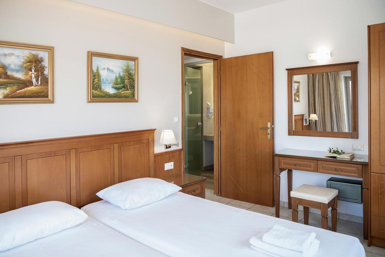 Stalós Nektar Beach Hotel מראה חיצוני תמונה